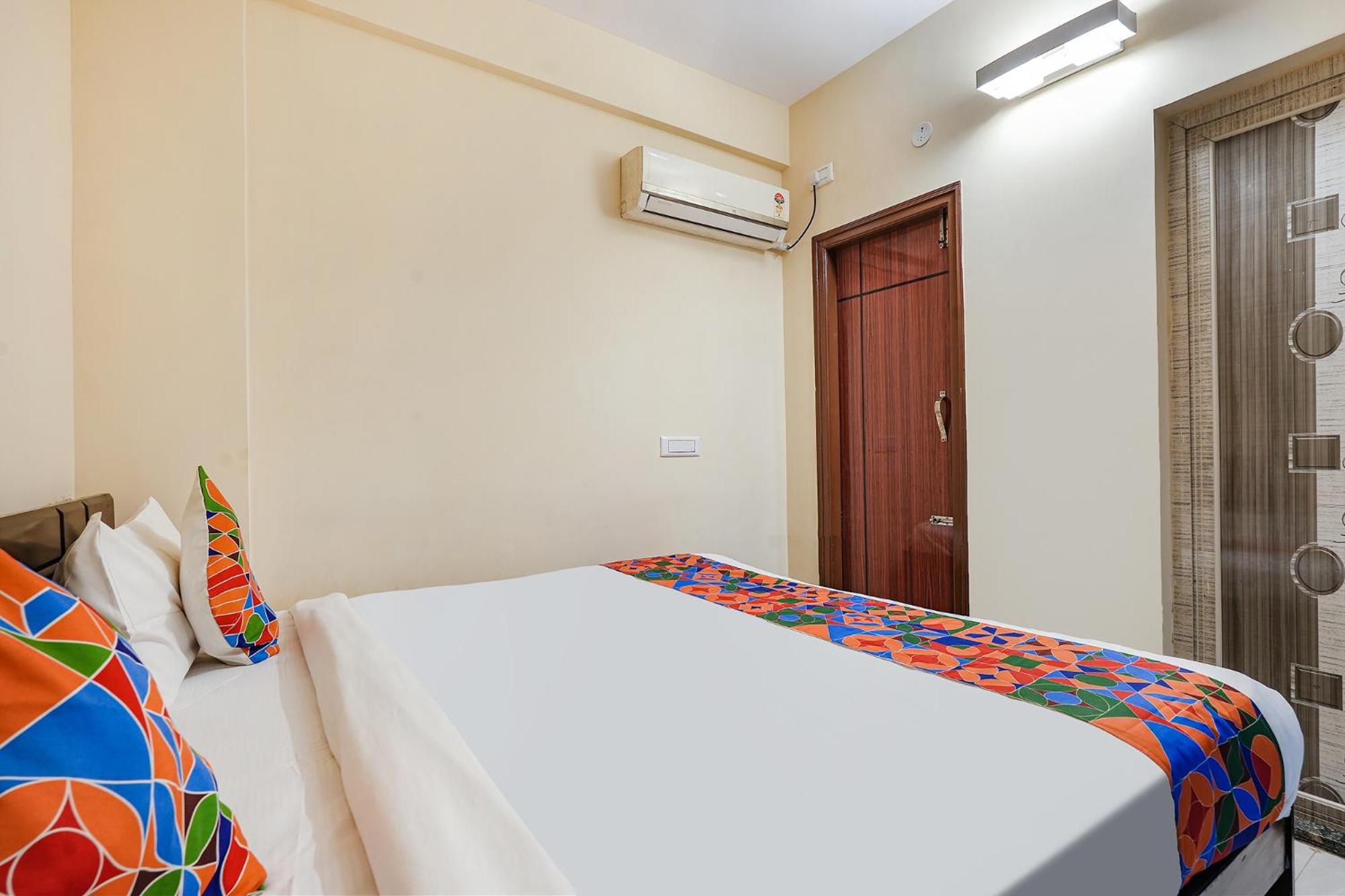 Fabhotel Crystal Suites Bangalore Exterior foto