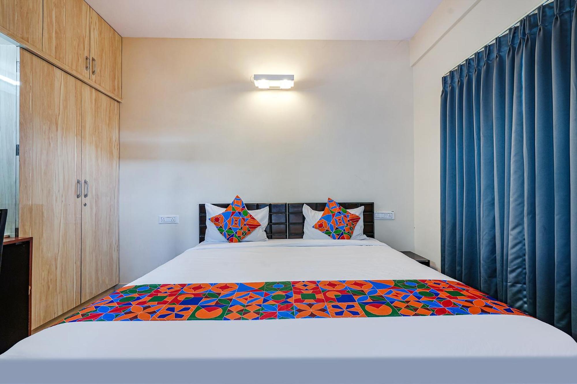 Fabhotel Crystal Suites Bangalore Exterior foto